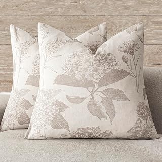 Outdoor throw pillow